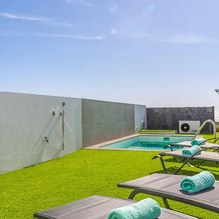 וילה Marina Agua